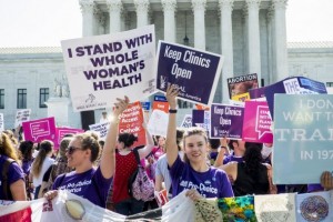 تظاهرة أمريكية للمطالبة بحق النساء في الاجهاض 