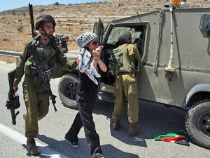 اعتقال فتاة فلسطينية في الضفة 