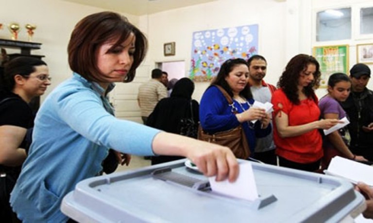 هل تنتخب السوريات ممثلاتهن من النساء لإدارة المجالس المحلية؟