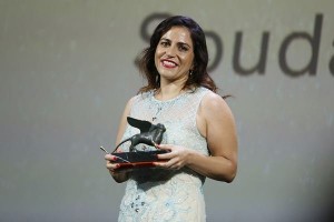 المخرجة السورية سؤدد كعدان تفوز بجائزة "أسد المستقبل" للأفلام