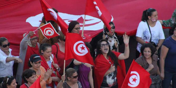 المرأة التونسية تنشط للمطالبة بحقوقها/ أرشيف